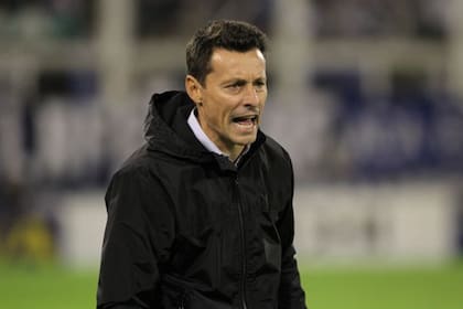 Bassedas le pidió más aliento al plateísta de Vélez