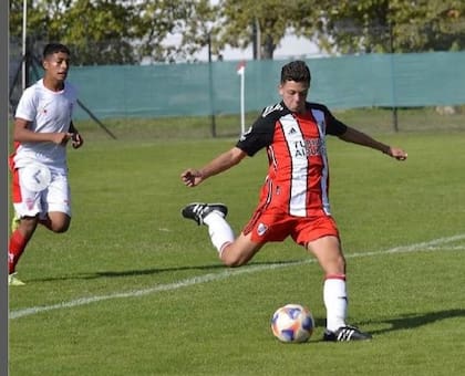 Bastian Demichelis, el hijo de Martín, jugando en las inferiores de River