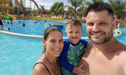 Bastian, Florencia y Nicolás.