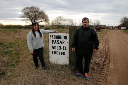 Alejandra Santa Cruz, de 51 años y Marcelo De Vita, de 54. Ambos vecinos del basural Pavon