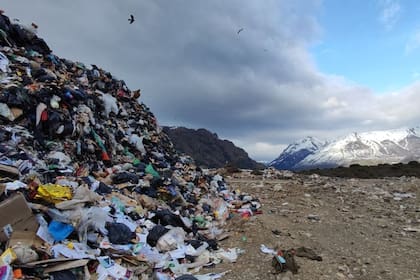 Basural a cielo abierto en Bariloche