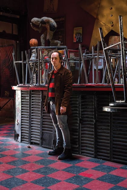 Batra Luna, uno de los dos dueños actuales del Salón Pueyrredón