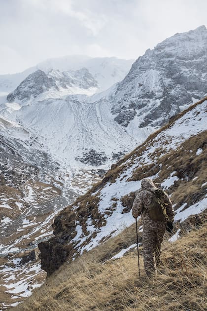 Batu, recorriendo el paisaje de la reserva Baiboosun.