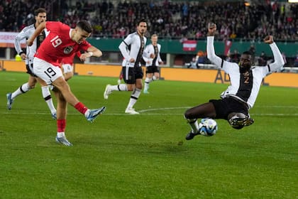 Baumgartner es, con un valor de mercado de 40 millones de euros, el jugador más valioso de la selección. En 58 partidos para Austria, el oriundo de Waldviertel marcó, hasta el momento, 19 goles.