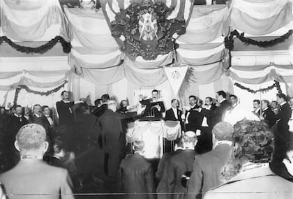 Bautismo masónico en la Casa Suiza.