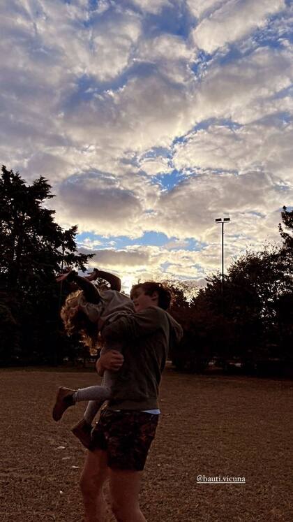Bautista Vicuña jugó con Magnolia durante un pícnic familiar que la China Suárez organizó el domingo 23 de mayo