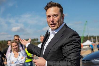 La fortuna de Elon Musk creció 242% en el último año, según Forbes. 