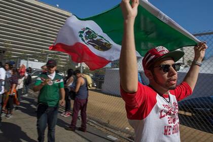 El número de residentes de México en EE.UU. fue menor en 2019 que en 2016. 