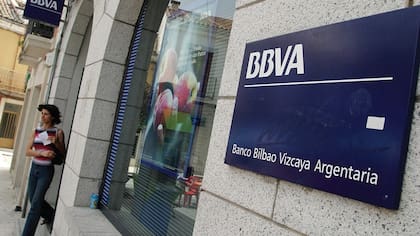BBVA se salvaría de reembolsar unos 2.500 millones de euros a sus clientes si el Tribunal de Justicia de la UE falla a favor de los bancos españoles.