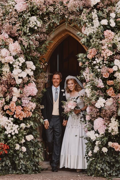 Los novios se reencontraron en 2018, en el casamiento de la princesa Eugenia, hermana de Beatriz, y nunca más se separaron