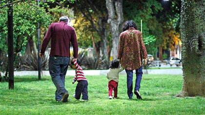 Beatriz, Luis y sus cinco hijos viven en Mendoza