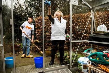 Beatriz no se quiso quedar afuera del acto solidario