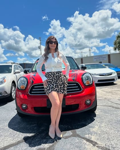 Beatriz, quien tiene una concesionaria de autos en Florida, reveló que generar ingresos mensuales de hasta US$150 mil
