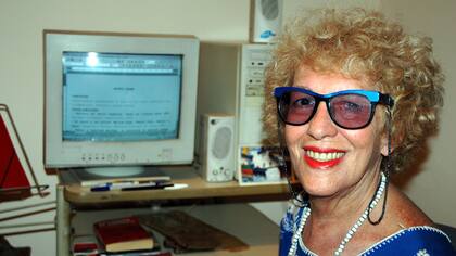 Beatriz Seibel, mujer de hemeroteca y archivo