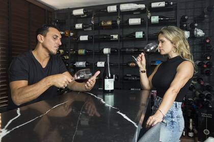 Belén estudio sommellerie en Génova e hizo un master en vitivinicultura y marketing del vino en Milán