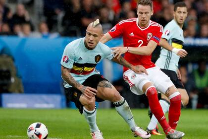 Bélgica y Gales se juegan un pasaje a semifinales