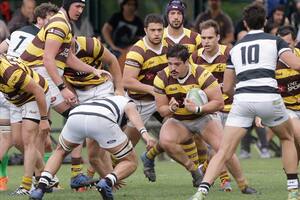 Belgrano al ataque; con lo último, en la acción final del juego, convirtió un try y se llevó de San Isidro cuatro puntos en vez de dos, frente a CASI; lucha por acceder a las semifinales del Top 12 de la URBA.