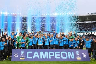 Belgrano campeón de Argentina tras vencer 3 a 2 a River Plate