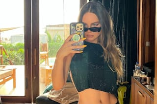 Belinda subió fotos en el espejo, pero se descuidó con un detalle que los usuarios no dejaron pasar