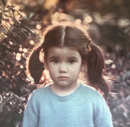 Bella de pequeña: "Detestaba que mi mamá me vistiera de hippie"