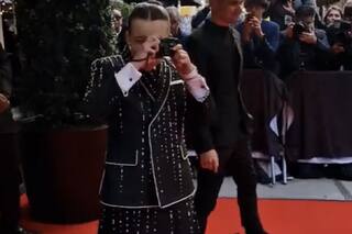 La actitud de Bella Ramsey en la MET Gala que hizo sonreír a un guardia de seguridad
