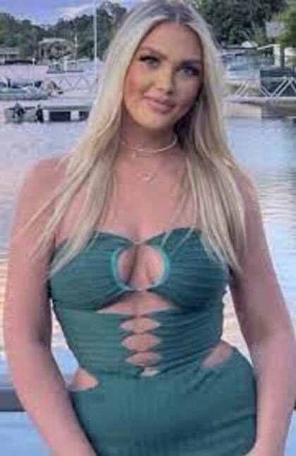 Bella se había vacunado durante el liceo, aunque la cepa específica de la enfermedad que contrajo no estaba dentro del programa