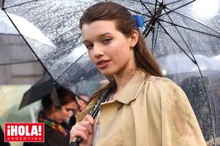 Es la hija de una famosísima actriz y modelo, debutó en cine como protagonista y las marcas la quieren