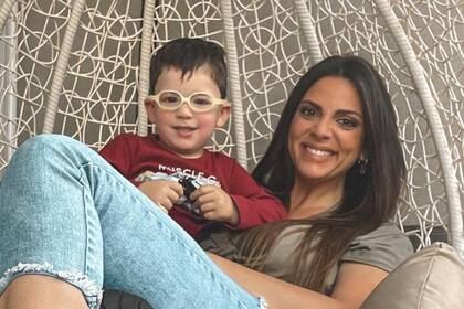 Belu Lucius junto a Benjamín, su hijo menor