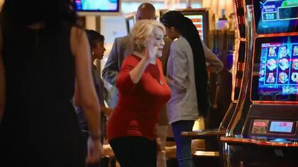 Ben Affleck suele ir mucho a los casinos, en una ocasión hasta protagonizó una publicidad en uno de ellos junto a la madre de Jennifer López - Fuente: YT