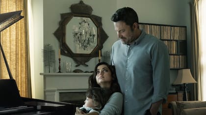 Ben Affleck y Ana de Armas en Aguas profundas