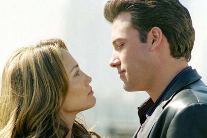 Ben Affleck y Jennifer Lopez parecían inseparables, hasta que una infidelidad puso fin a su compromiso