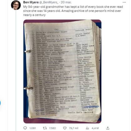 Ben Myers subió a su cuenta de Twitter un listado que hizo su abuela, que hoy tiene 94 años, con todos los libros que leyó en sus últimos 80 años