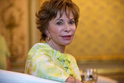 Bendita tú eres: la chilena Isabel Allende es la única mujer que figura en la lista de los diez autores en lengua española más traducidos en el mundo