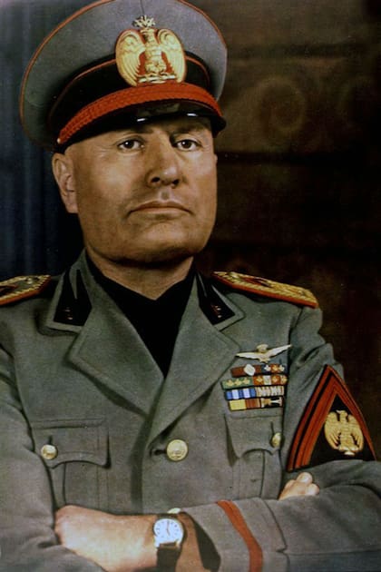 Benito Mussolini, Il duce (conductor)