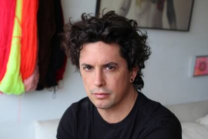 Benjamín Labatut: "Me interesan los libros que aspiran al laberinto"