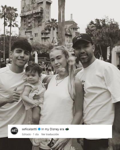 Benjamín, Olivia, Sofía y Sergio, disfrutaron de un día en Hollywood Studios (Foto: Instagram @soficalzetti)