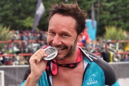 Benjamín Vicuña luego de competir en la competencia Ironman Olímpico