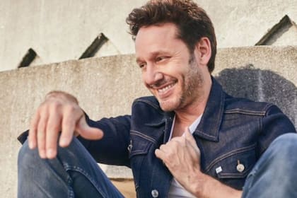 Benjamín Vicuña se habría enojado con la China al enterarse de la infidelidad de la actriz (Crédito: Instagram/@BenjaVicunaMori)