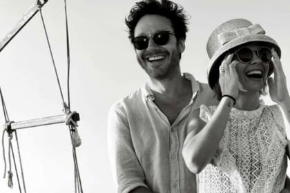 Benjamín Vicuña y la China Suárez, románticos en Uruguay