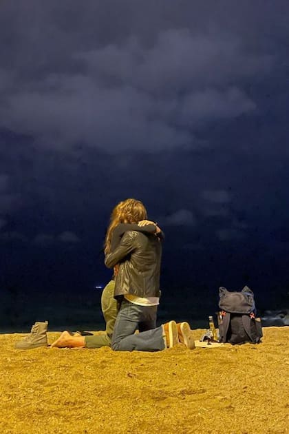 Benjamín y Linda celebraron el día de San Valentín a la distancia, ya que él se encuentra en Buenos Aires y ella en Madrid.