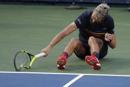 Benoit Paire el rompe raquetas