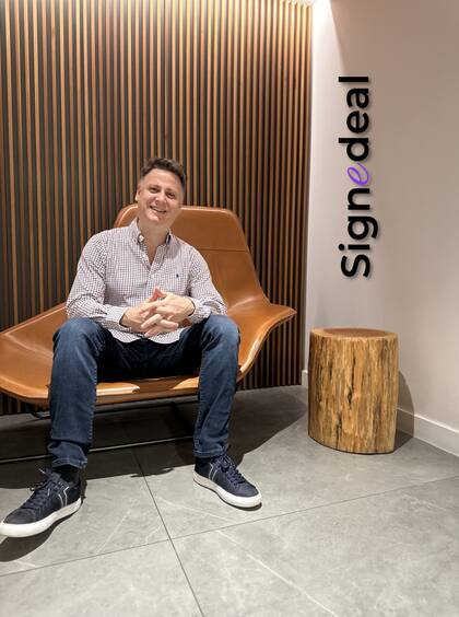 Berenstein es psicólogo, pero siempre trabajó en tecnológicas.