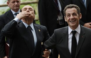 Berlusconi con Sarkozy en 2008