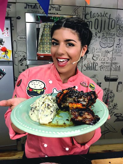 Bernarda está en el programa Cucinare (eltrece), que se emite de lunes a viernes a la medianoche