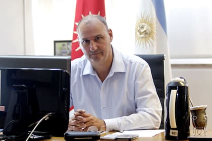 Bernardo Abruzzese, secretario de la Representación Oficial en Buenos Aires y de Relaciones Internacionales, responsable de la promoción de exportaciones y la atracción de inversiones de Santiago del Estero