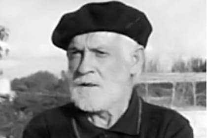 Bernardo Razquin (1906-1988) predecía el tiempo mediante sus propios instrumentos y la observación de la naturaleza, y todas las mañanas informaba el pronóstico a los menddocinos a través de una radio local