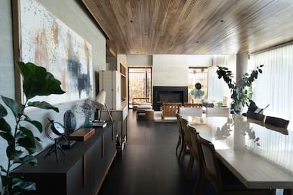 Bernaridita y Pablo crearon una casa con espacios muy funcionales y cómodos que comparten con la famila ensamblada que formaron.