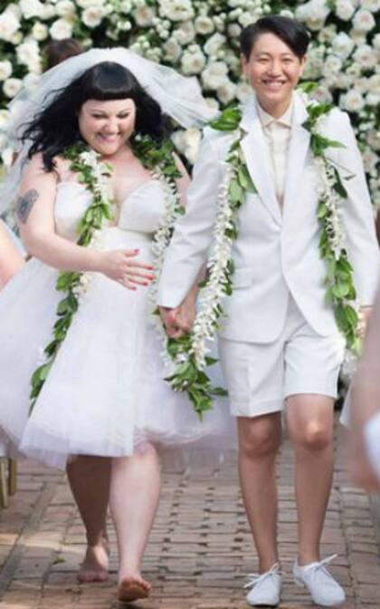 Beth y su novia, muy felices