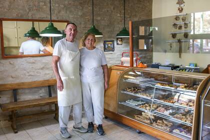 Betina Álvarez y Santiago Libertini, a cargo de la panadería