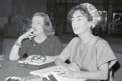 Bette Davis y Joan Crawford, protagonistas de una fuerte disputa